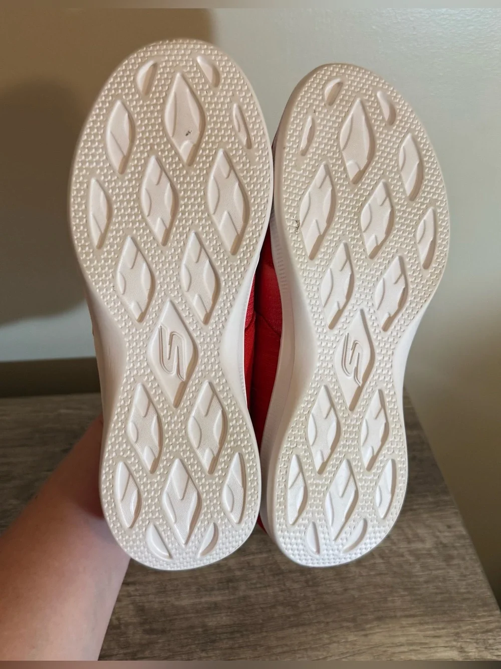 Skechers Goga Mat Slip On Sneakers 136320 Red Woman’s Size 8 Lightweight
